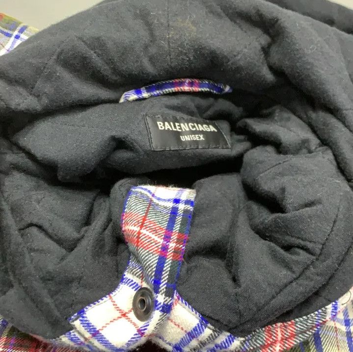 Balenciaga Balenciaga SS23 Checked Long Sleeve Shirt for Men Size US S / EU 44-46 / 1 - 6 Thumbnail