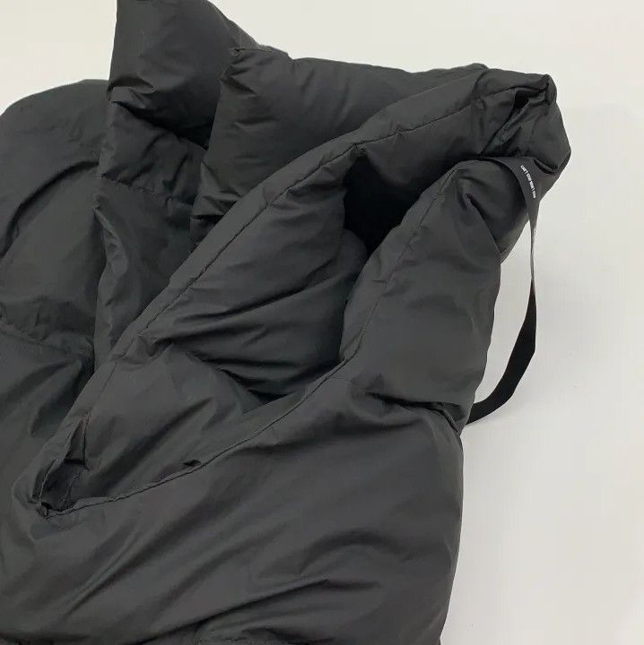 Balenciaga Balenciaga FW23 Quilted Casual Vest for Men Size US M / EU 48-50 / 2 - 10 Thumbnail