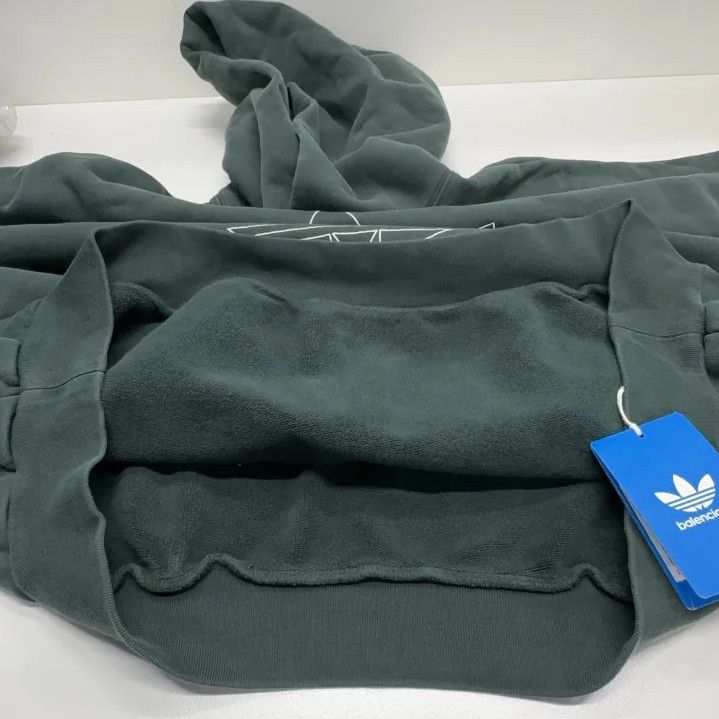 Balenciaga Balenciaga x Adidas Logo Print Hoodie Size US M / EU 48-50 / 2 - 11 Thumbnail