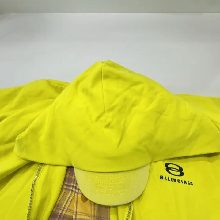 Balenciaga Balenciaga Yellow Logo-Print Hoodie, SS24 Collection Size US L / EU 52-54 / 3 - 10 Thumbnail