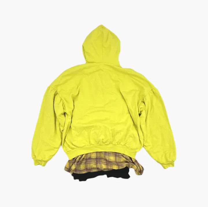 Balenciaga Balenciaga Yellow Logo-Print Hoodie, SS24 Collection Size US L / EU 52-54 / 3 - 3 Thumbnail