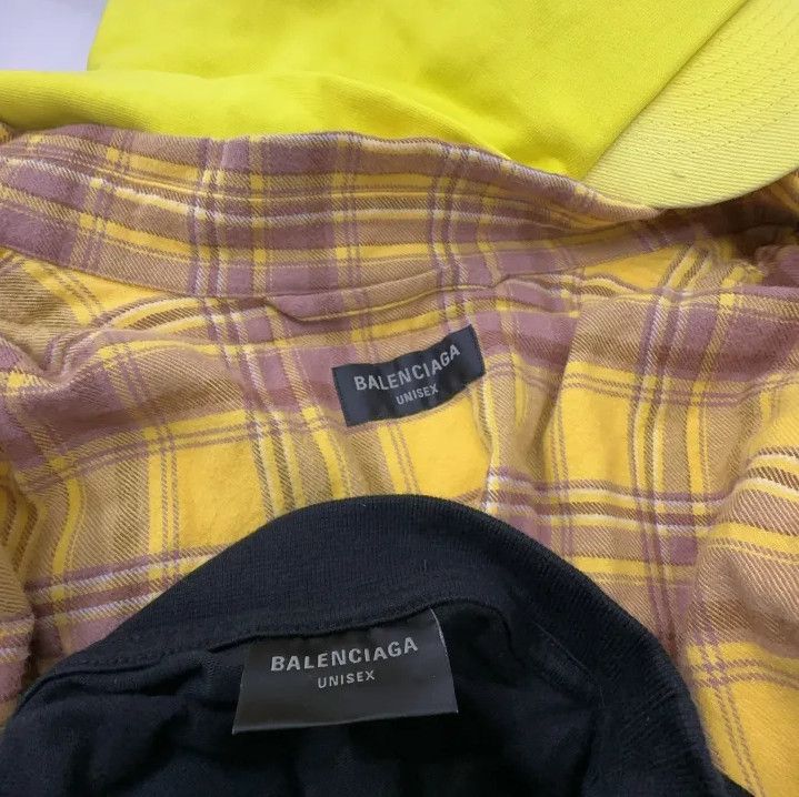Balenciaga Balenciaga Yellow Logo-Print Hoodie, SS24 Collection Size US L / EU 52-54 / 3 - 7 Thumbnail