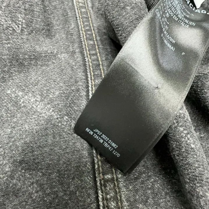 Balenciaga Balenciaga SS23 Logo Print Denim Jacket Size US S / EU 44-46 / 1 - 5 Thumbnail