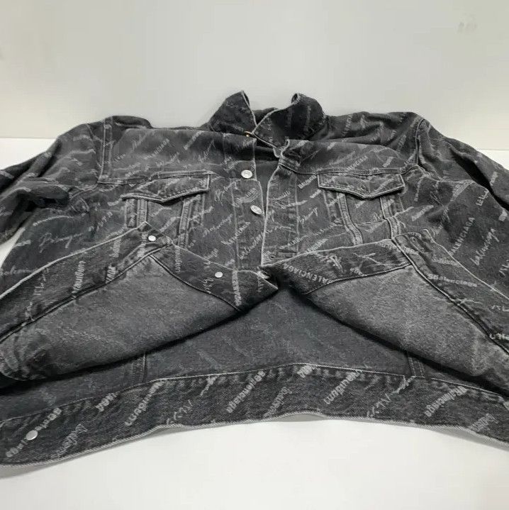 Balenciaga Balenciaga SS23 Logo Print Denim Jacket Size US S / EU 44-46 / 1 - 8 Thumbnail