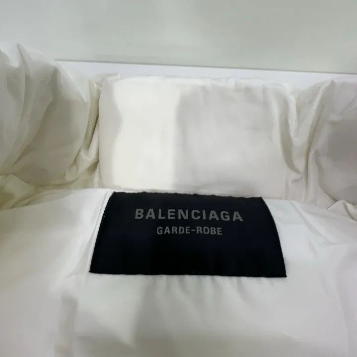 Balenciaga Balenciaga Casual White Warm Jacket Size US S / EU 44-46 / 1 - 7 Thumbnail