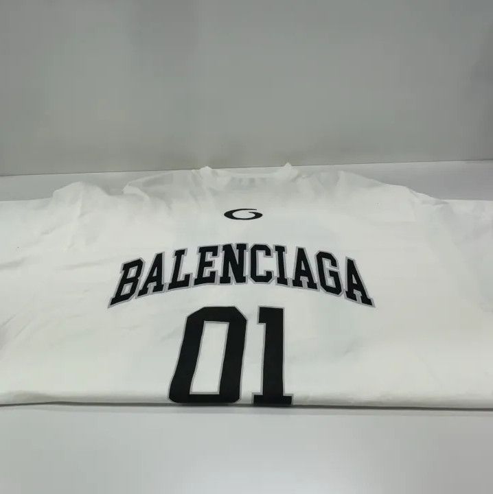 Balenciaga Balenciaga SS25 Basketball Loose-Fit Short Sleeve T-Shirt Size US L / EU 52-54 / 3 - 8 Thumbnail