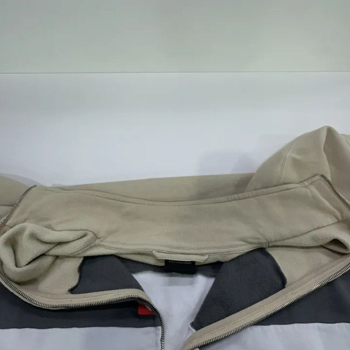 Balenciaga Balenciaga Stylish Zip Logo Colorblock Jacket Size US L / EU 52-54 / 3 - 7 Thumbnail