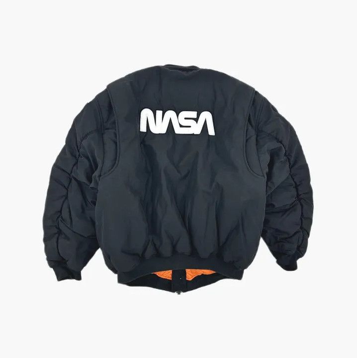 Balenciaga Balenciaga NASA Logo Flight Jacket in Black Size US L / EU 52-54 / 3 - 3 Thumbnail