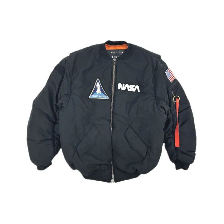 Balenciaga Balenciaga NASA Logo Flight Jacket in Black Size US L / EU 52-54 / 3 - 2 Thumbnail