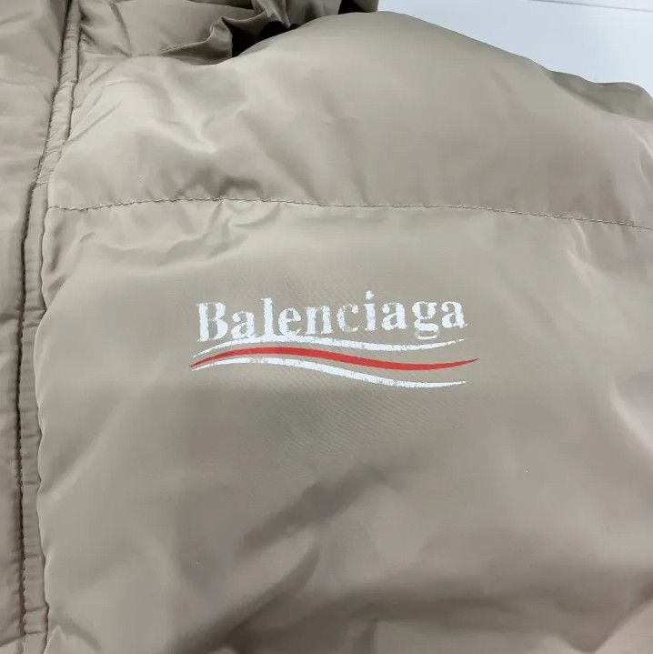 Balenciaga Balenciaga FW23 Logo High Neck Sleeveless Puffer Size US L / EU 52-54 / 3 - 8 Thumbnail