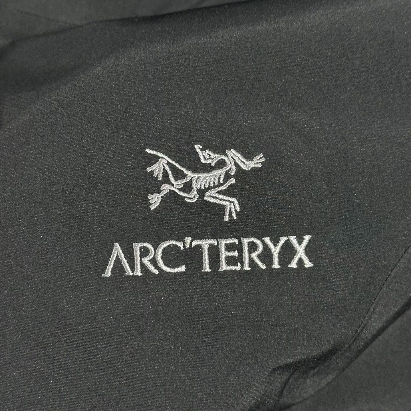 Arc'teryx arcteryx beta lt jacket hooded black medium Size M / US 6-8 / IT 42-44 - 4 Thumbnail