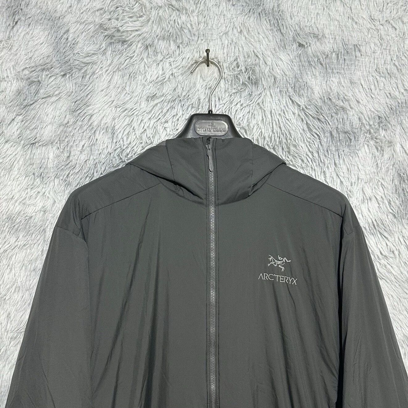 Arc'teryx Arcteryx Atom LT Hoody in Water Wave Gray Size US S / EU 44-46 / 1 - 2 Thumbnail