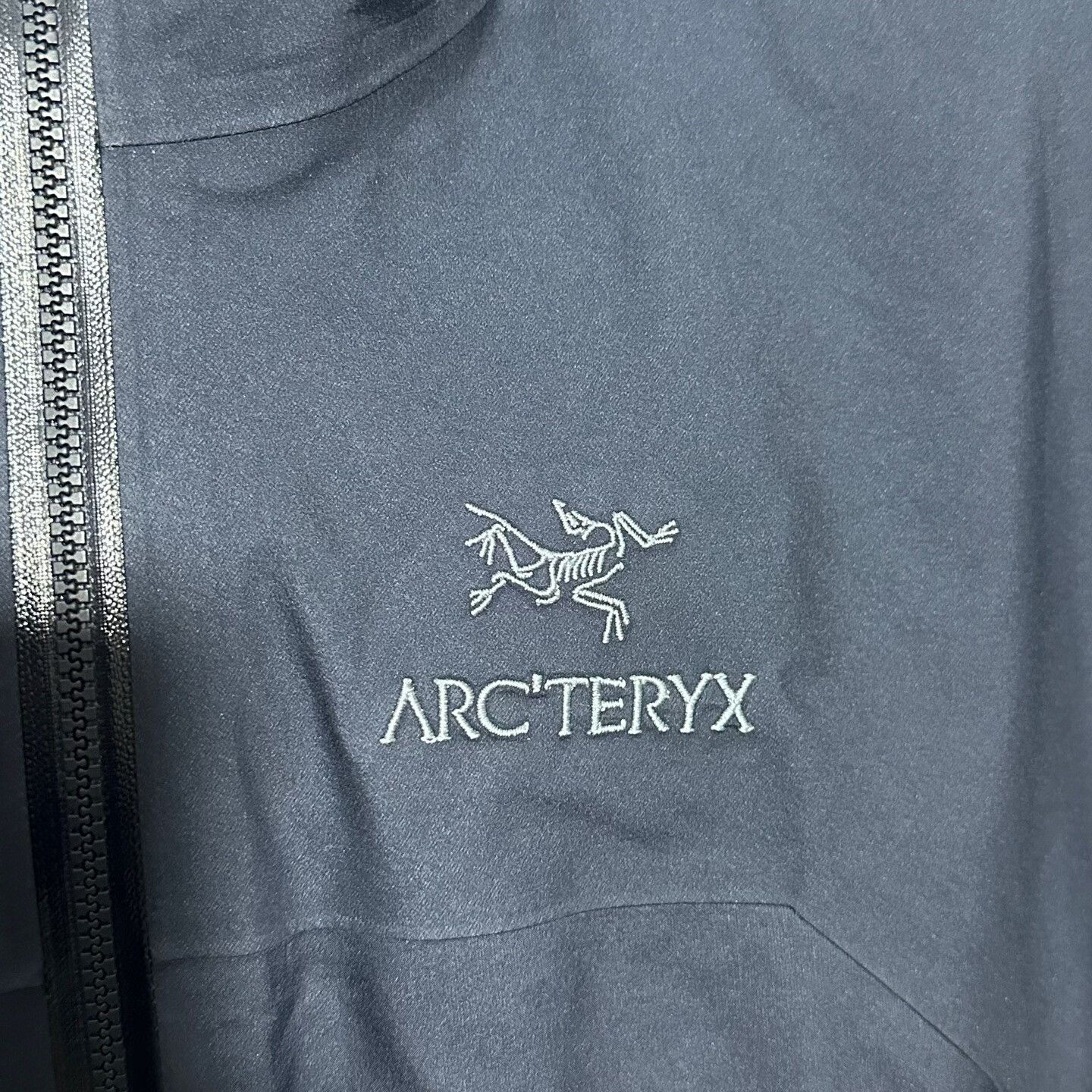 Arc'teryx Arcteryx Beta Jacket Hooded Raincoat Size S Size US S / EU 44-46 / 1 - 4 Thumbnail