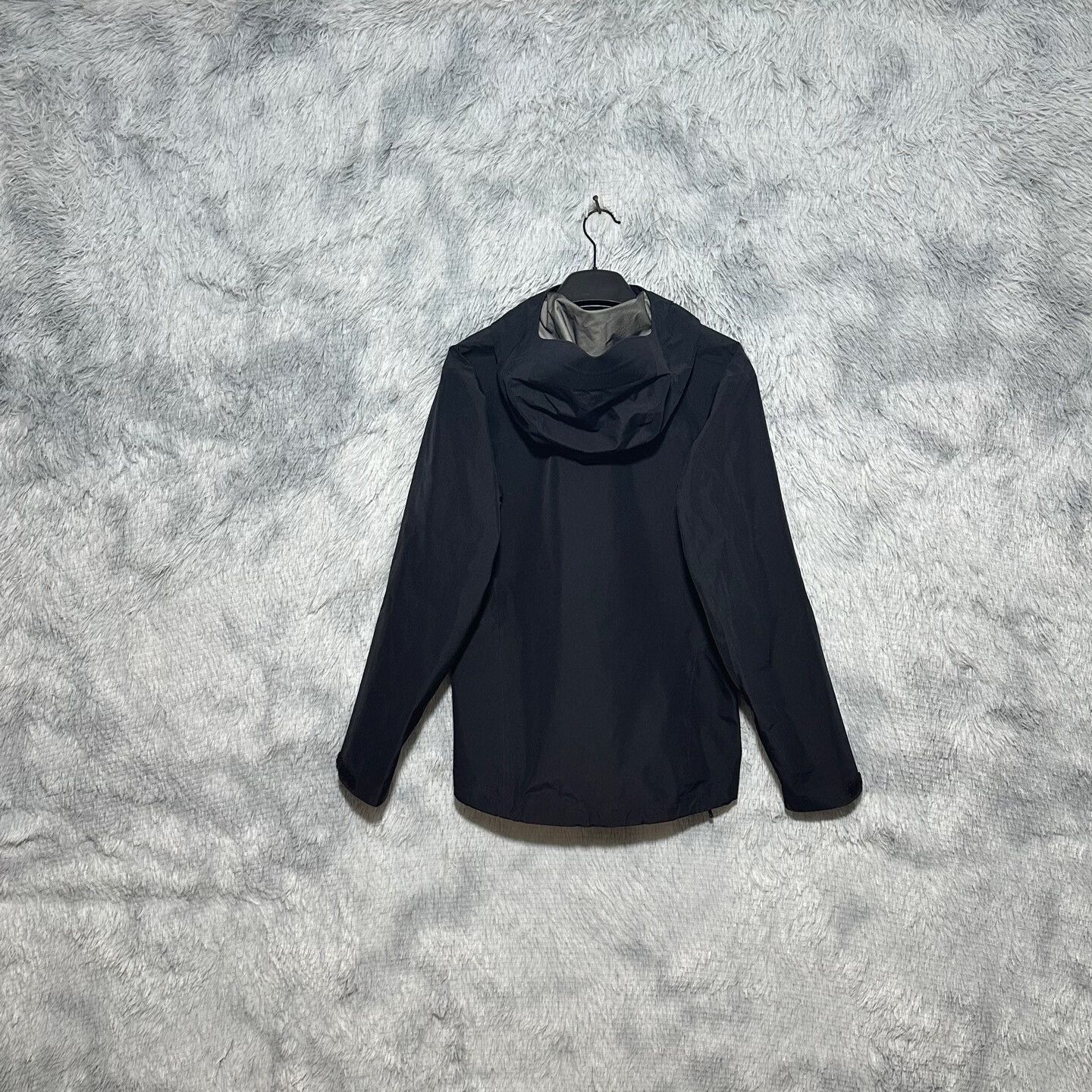 Arc'teryx arcteryx beta lt jacket black size small Size US S / EU 44-46 / 1 - 2 Thumbnail