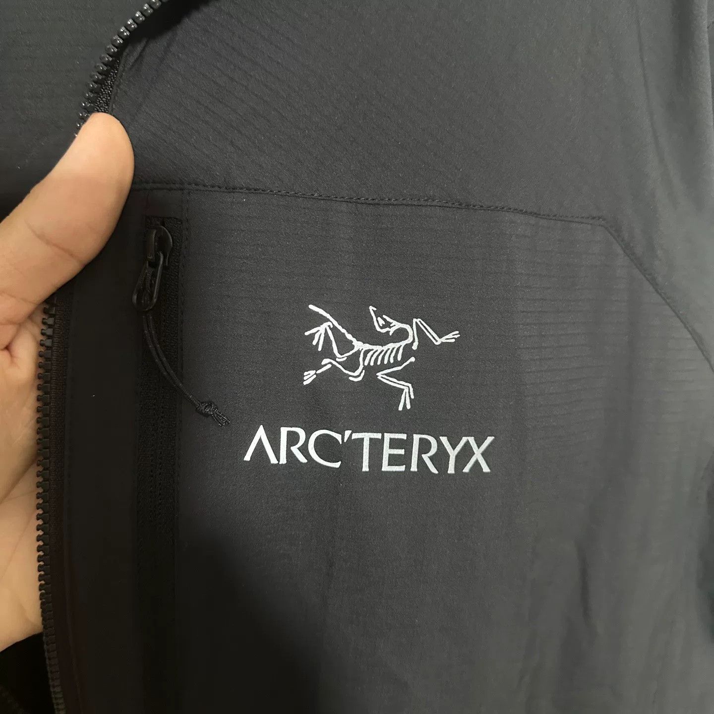 Arc'teryx arcteryx squamish hoody black size medium Size US M / EU 48-50 / 2 - 3 Thumbnail