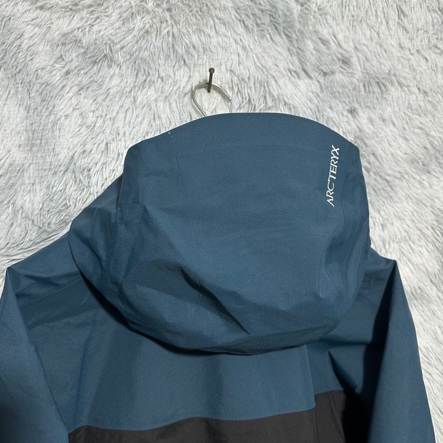 Arc'teryx Arcteryx Beta Ar Jacket XL Hooded Raincoat Size US XL / EU 56 / 4 - 9 Thumbnail