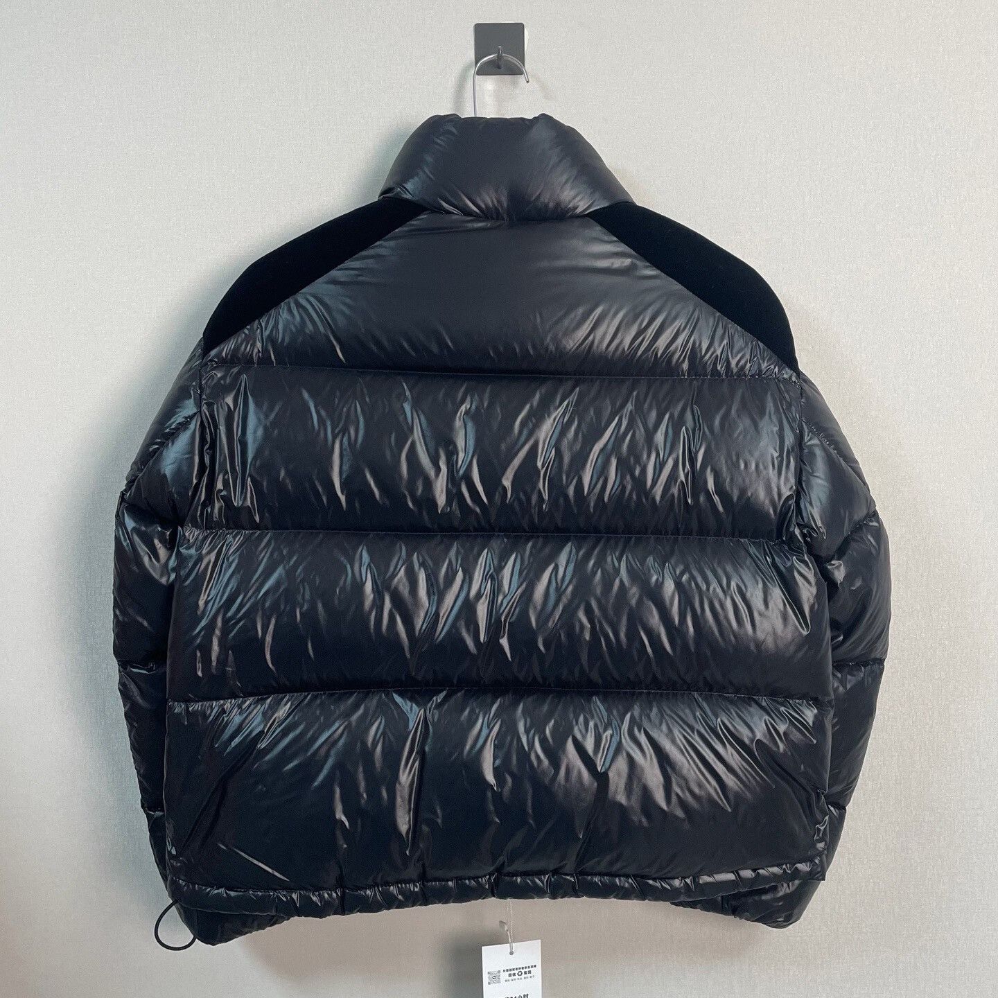 Moncler black shiny logo puffer jacket Size US M / EU 48-50 / 2 - 2 Thumbnail
