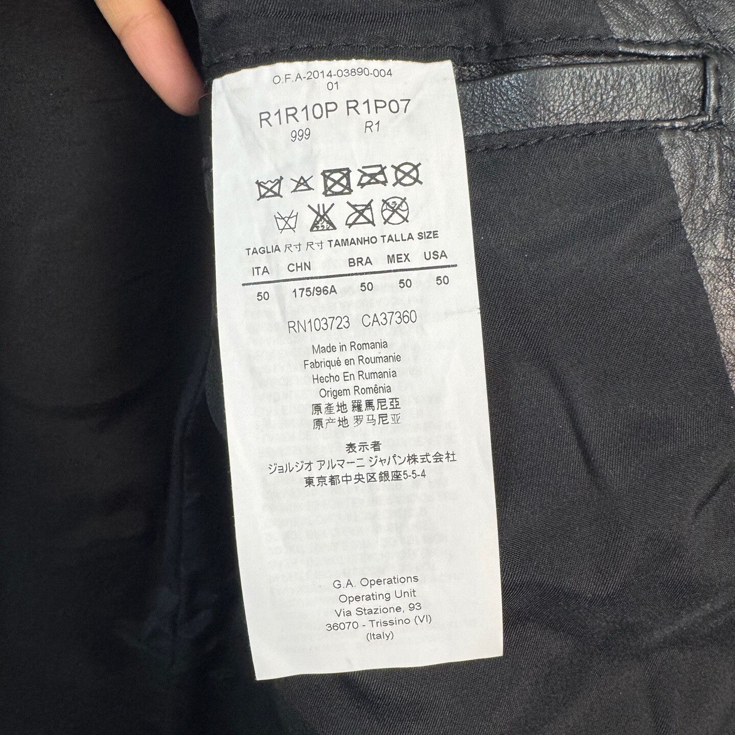 Armani armani black leather biker jacket for men Size US L / EU 52-54 / 3 - 4 Thumbnail
