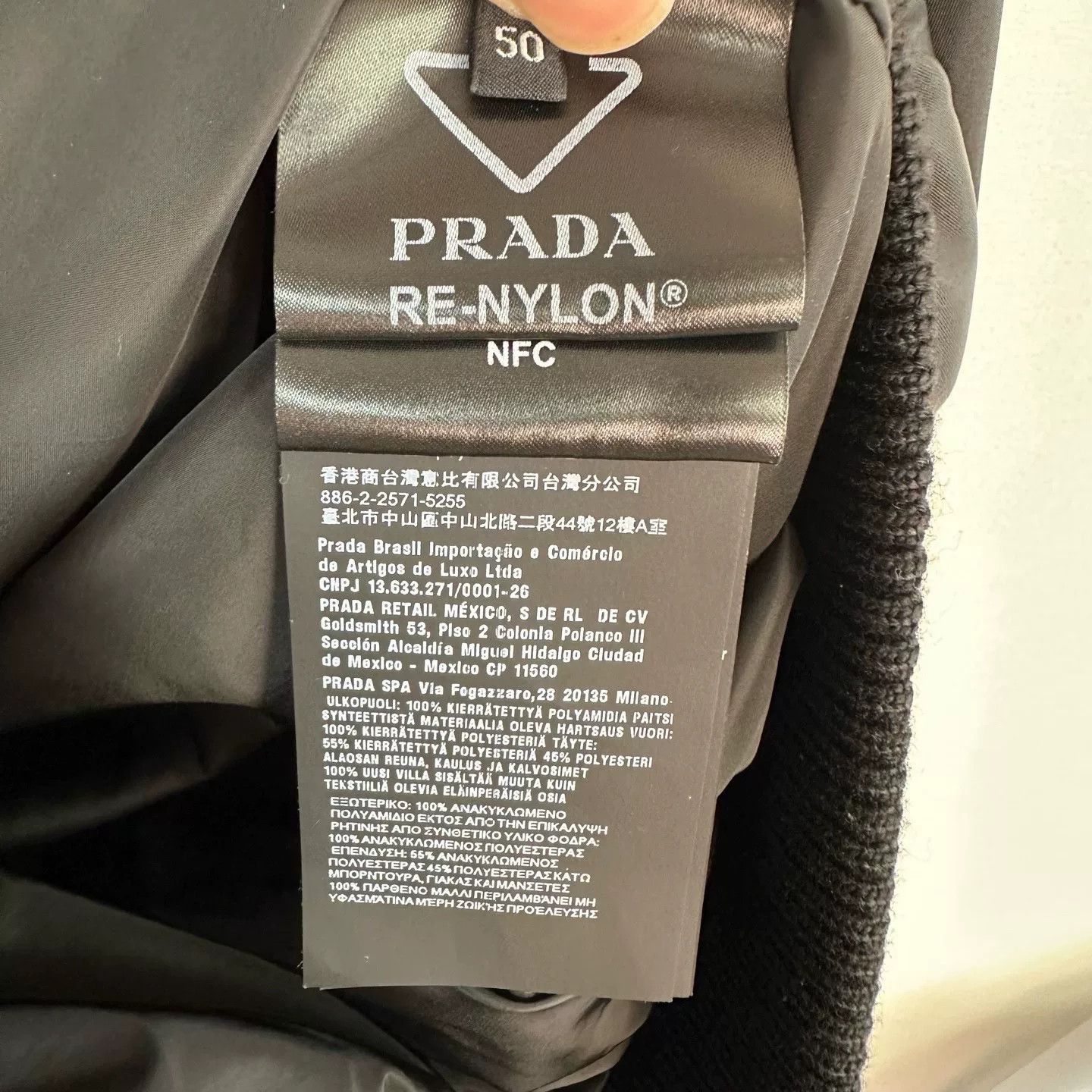 Prada prada black cotton bomber jacket new Size XL / US 12-14 / IT 48-50 - 4 Thumbnail