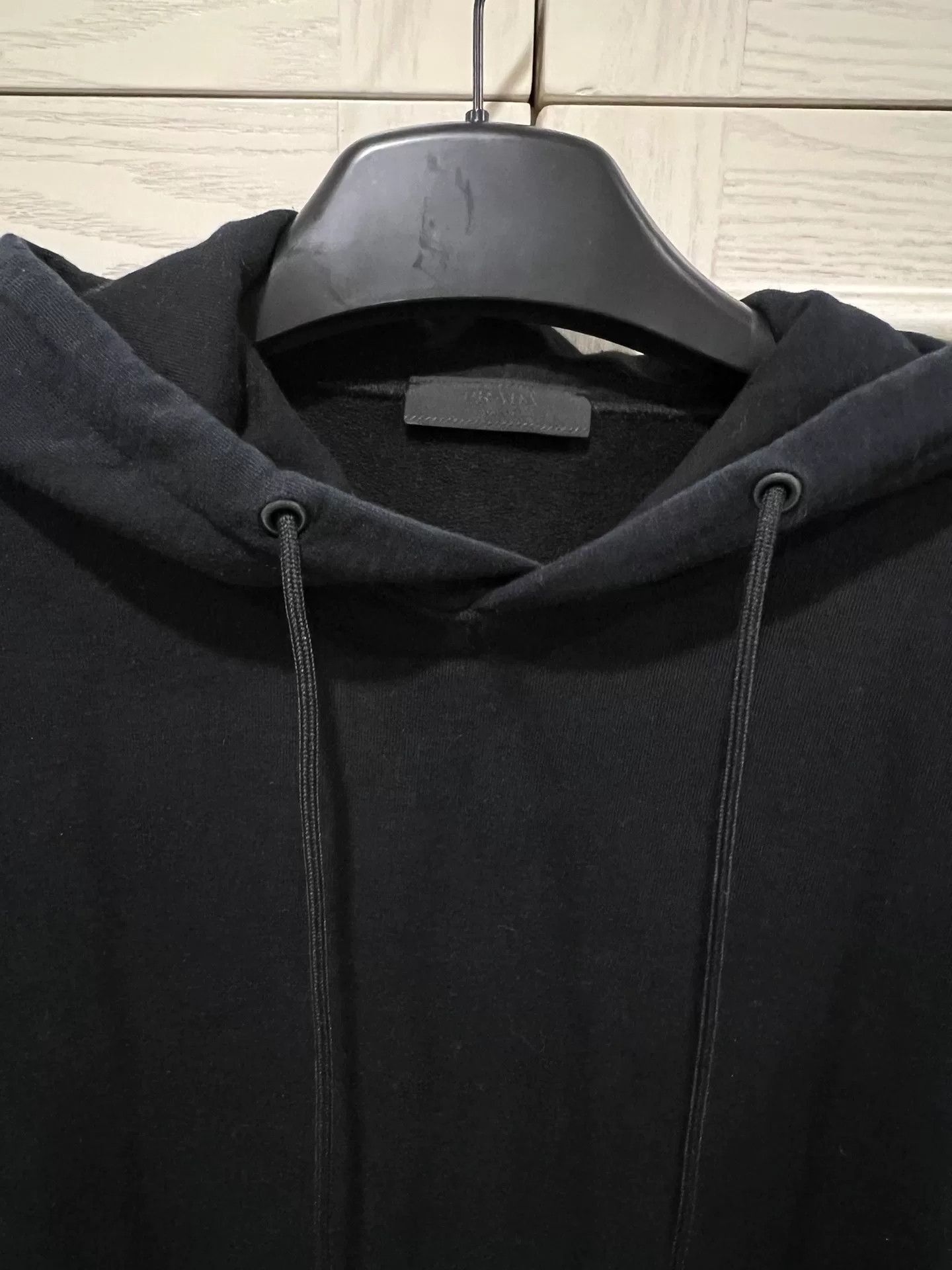 Prada prada black logo hooded sweatshirt size M Size M / US 6-8 / IT 42-44 - 2 Thumbnail