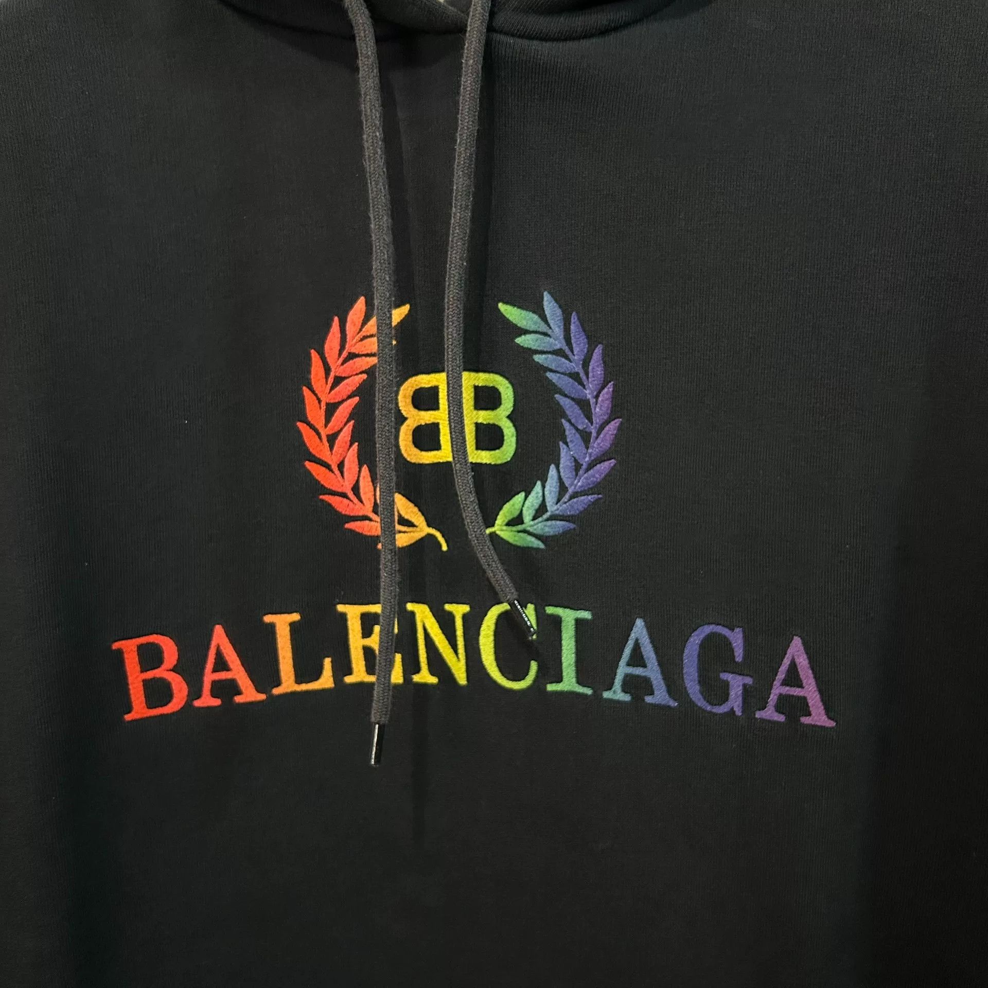 Balenciaga balenciaga black rainbow graphic hoodie Size ONE SIZE - 2 Thumbnail