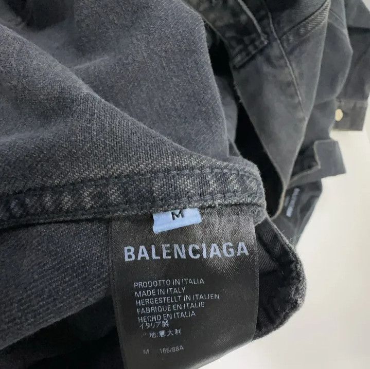Balenciaga Balenciaga Black Denim Jacket with Logo Design Size US M / EU 48-50 / 2 - 4 Thumbnail