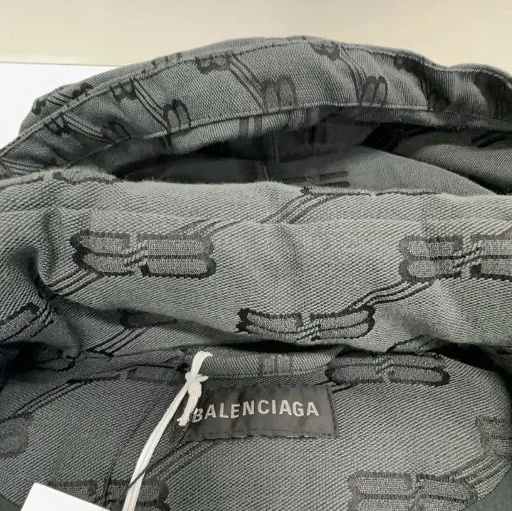Balenciaga Balenciaga SS23 Printed Long Sleeve Jacket Size US S / EU 44-46 / 1 - 4 Thumbnail