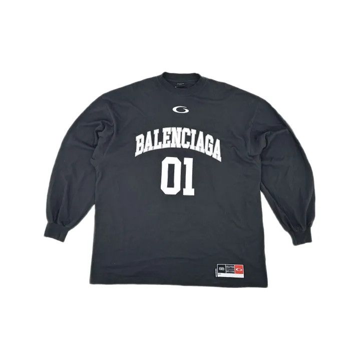 BALENCIAGA バレンシアガ SS25 ロングTシャツ Balenciaga Balenciaga SS25 Basketball Long Sleeve T-Shirt | Grailed