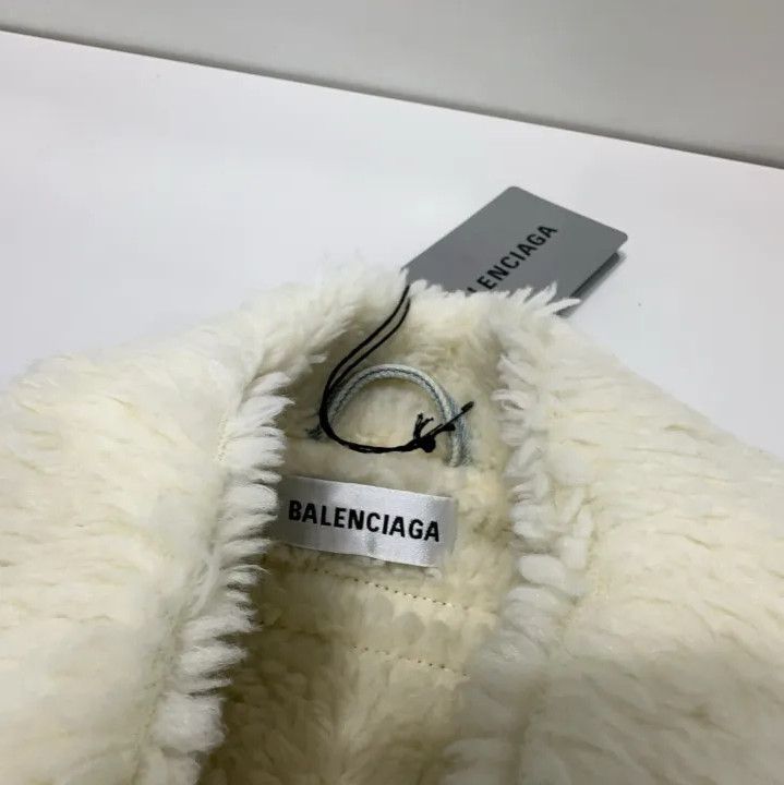 Balenciaga Balenciaga Sherpa Lined Denim Jacket Size US S / EU 44-46 / 1 - 7 Thumbnail