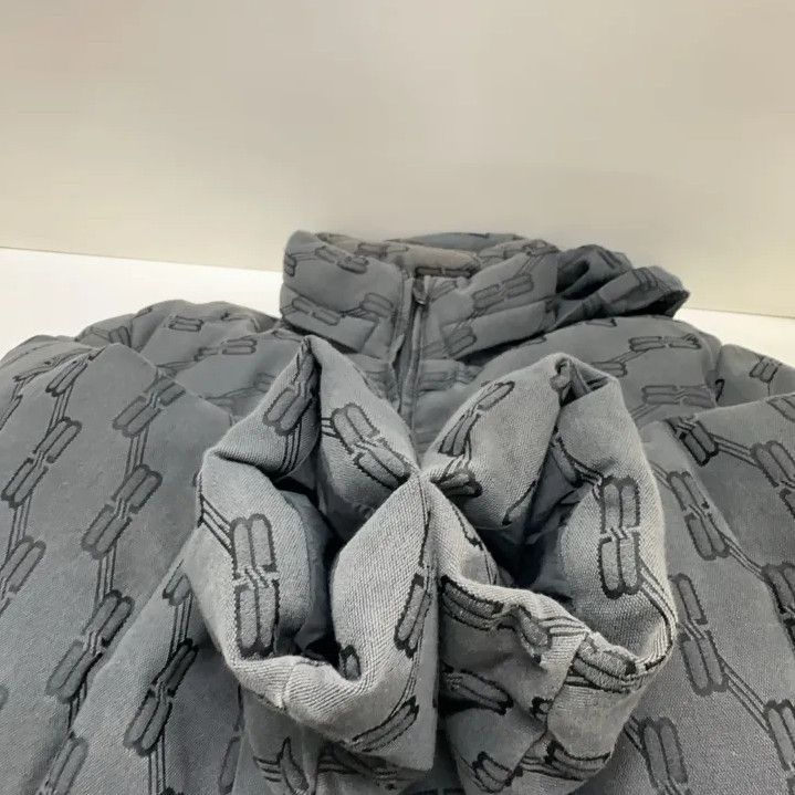 Balenciaga Balenciaga SS23 Printed Long Sleeve Puffer Jacket Size US M / EU 48-50 / 2 - 11 Thumbnail