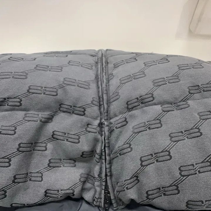 Balenciaga Balenciaga SS23 Printed Long Sleeve Puffer Jacket Size US M / EU 48-50 / 2 - 10 Thumbnail