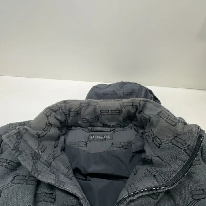 Balenciaga Balenciaga SS23 Printed Long Sleeve Puffer Jacket Size US M / EU 48-50 / 2 - 7 Thumbnail