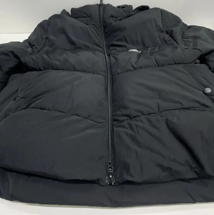 Balenciaga Balenciaga Black C Shape Puffer Jacket Size US L / EU 52-54 / 3 - 9 Thumbnail