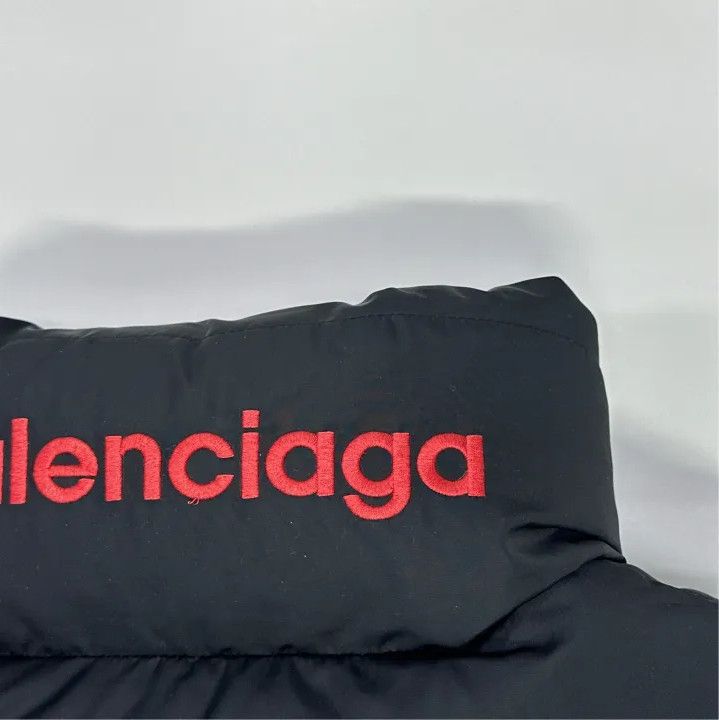 Balenciaga Balenciaga FW23 Logo Printed High Neck Puffer Jacket Size US M / EU 48-50 / 2 - 8 Thumbnail