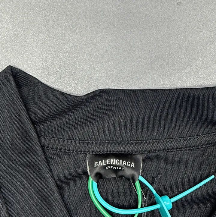 Balenciaga Balenciaga FW24 Skiwear Long Sleeve Casual T-Shirt Size US S / EU 44-46 / 1 - 2 Thumbnail