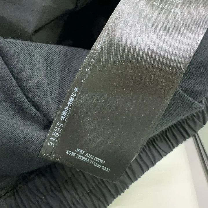 Balenciaga Balenciaga Long Sleeve Zip Jacket for Men Size US M / EU 48-50 / 2 - 5 Thumbnail