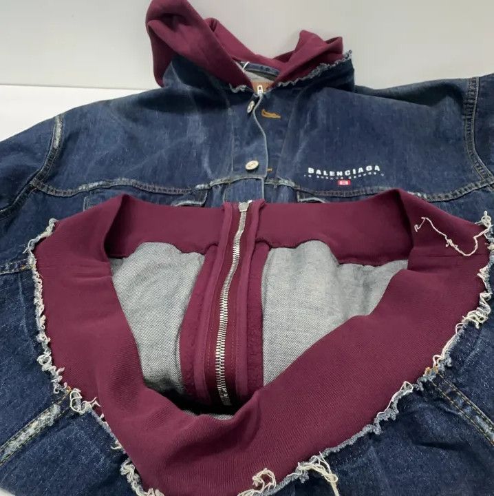 Balenciaga Balenciaga Men's Denim Hooded Jacket Size US M / EU 48-50 / 2 - 10 Thumbnail