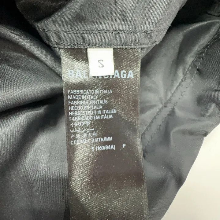 Balenciaga Balenciaga SS23 Logo Print Oversized Jacket Size US S / EU 44-46 / 1 - 4 Thumbnail