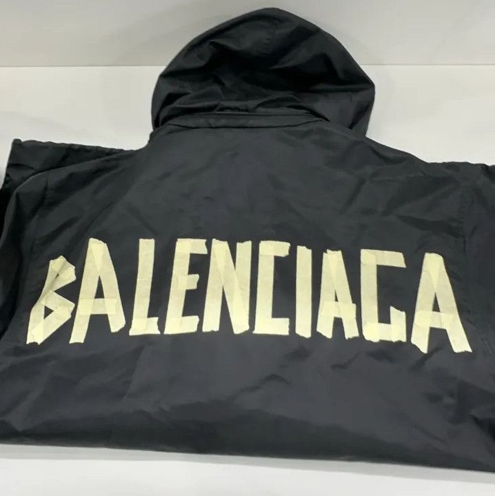 Balenciaga Balenciaga SS23 Logo Print Oversized Jacket Size US S / EU 44-46 / 1 - 15 Thumbnail