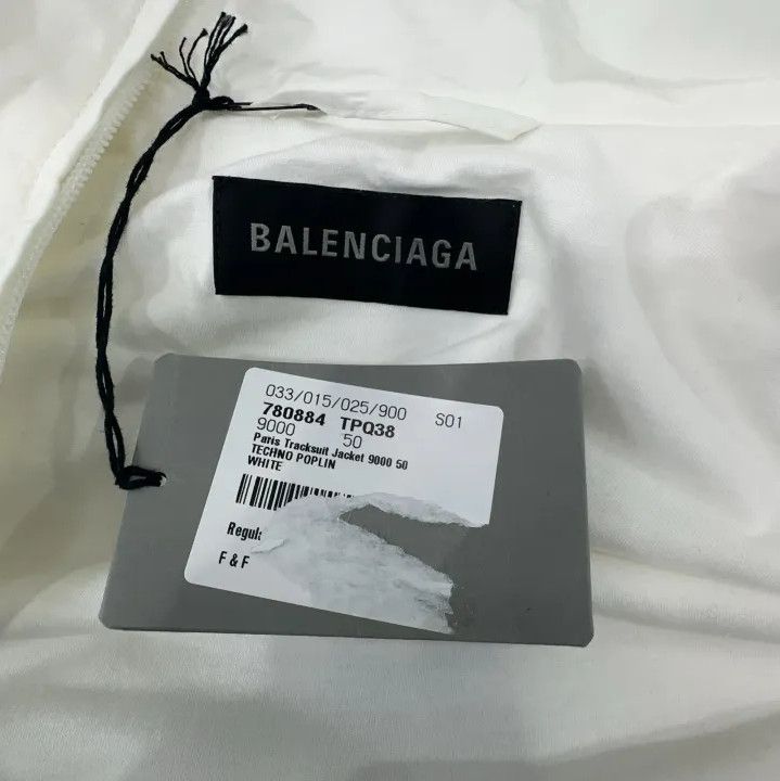 Balenciaga Balenciaga White Letter Print Zip Jacket Size US L / EU 52-54 / 3 - 5 Thumbnail