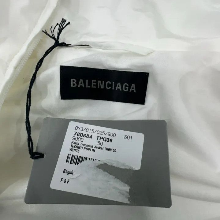 Balenciaga Balenciaga White Letter Print Zip Jacket Size US L / EU 52-54 / 3 - 4 Thumbnail