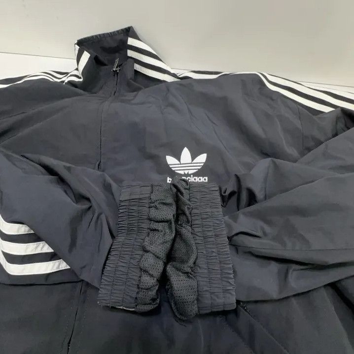 Balenciaga Balenciaga x Adidas Logo Print Sports Jacket Size US S / EU 44-46 / 1 - 9 Thumbnail