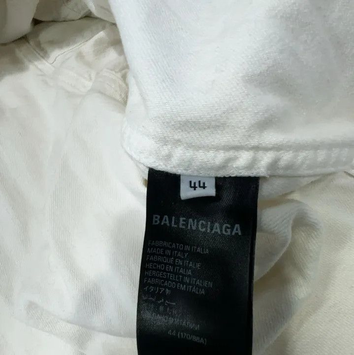 Balenciaga Balenciaga White Oversized Button-Up Jacket Size US L / EU 52-54 / 3 - 5 Thumbnail