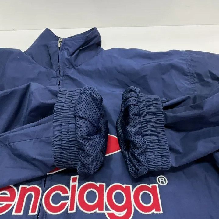 Balenciaga Balenciaga Football Series 3B Zip Jacket Size US XS / EU 42 / 0 - 8 Thumbnail