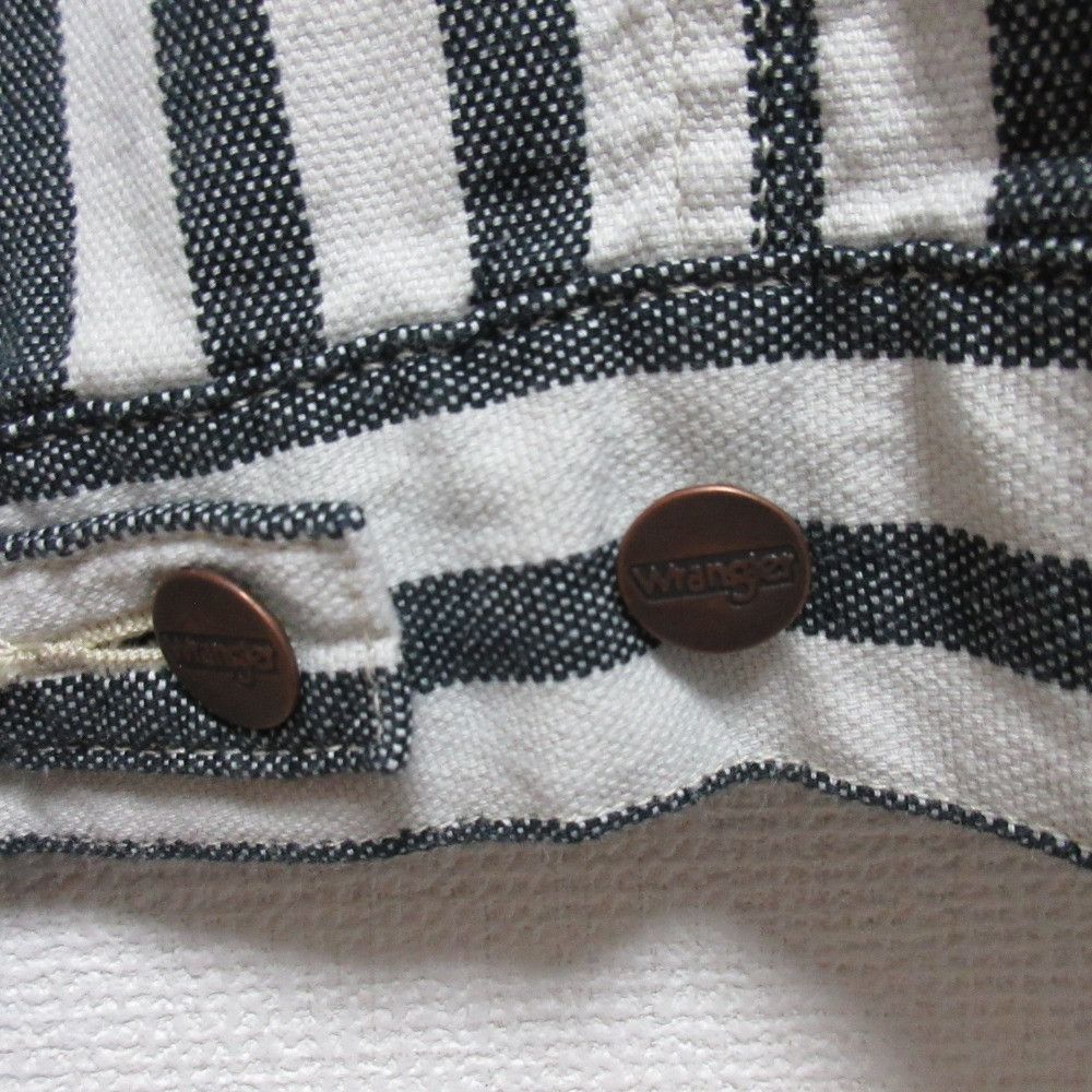 Other Other Wrangler Suit Set Others Suits DUTY FREE for USA Size ONE SIZE - 7 Thumbnail