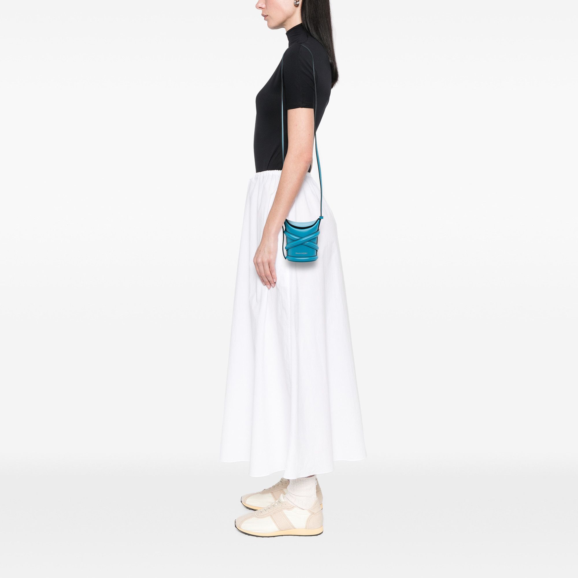 Alexander McQueen Alexander McQueen Calfskin The Curve Bucket Bag Size ONE SIZE - 10 Thumbnail