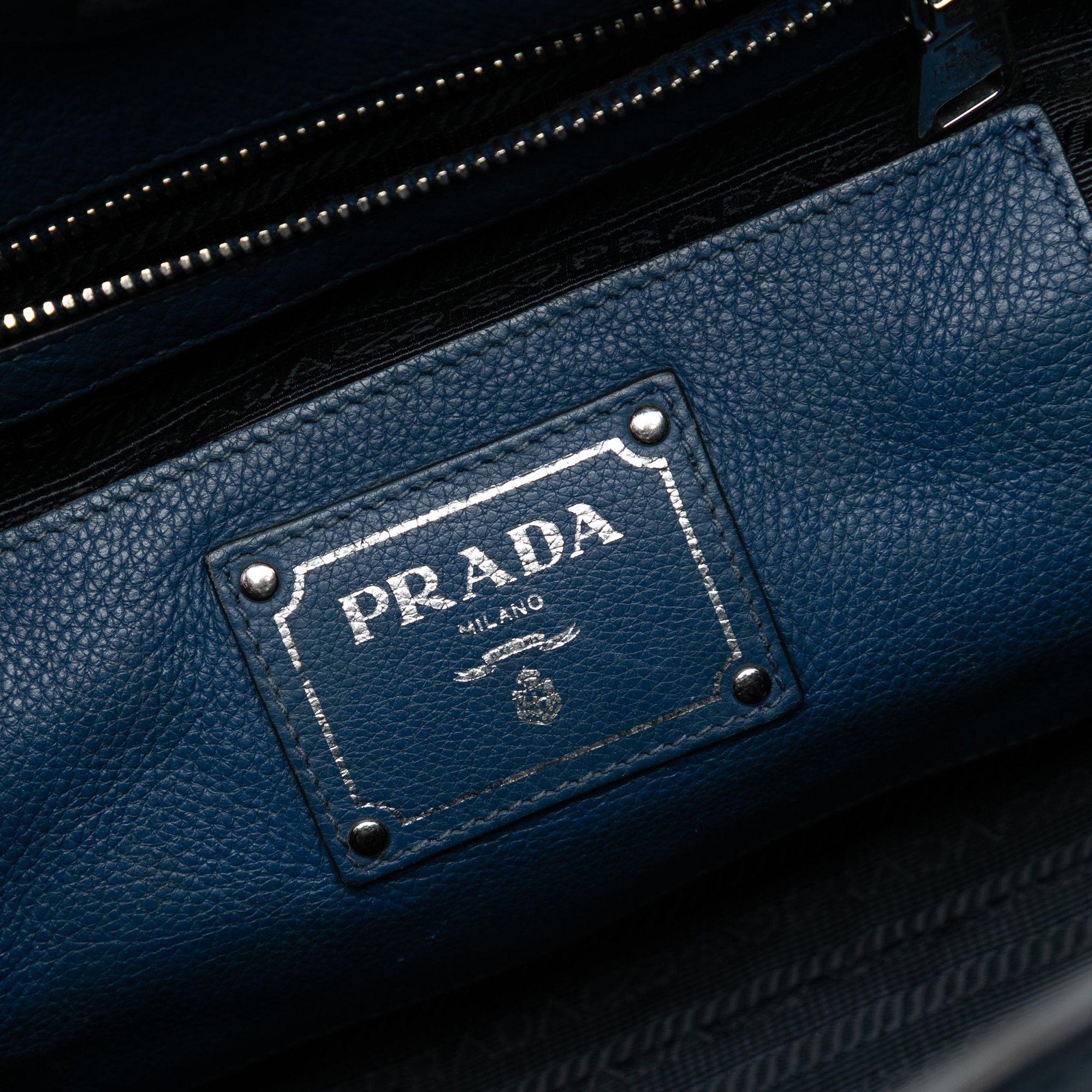 Prada Prada Vitello Daino Front Pocket Open Convertible Tote Size ONE SIZE - 5 Thumbnail