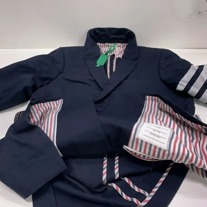 Thom Browne Thom Browne Striped Casual Suit Jacket for Men Size US S / EU 44-46 / 1 - 9 Thumbnail