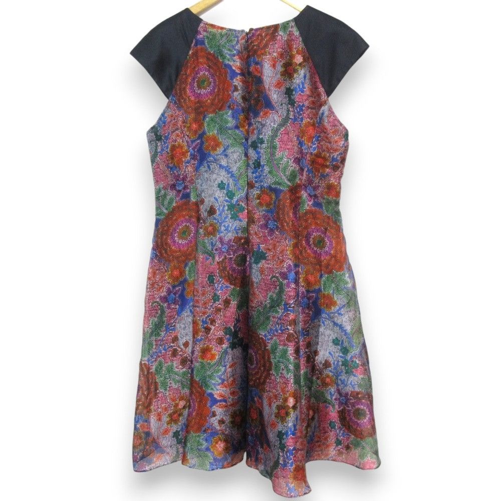 Armani Armani Armani Collezioni Dress Ensemble Others Suits DUTY FREE for USA Size ONE SIZE - 3 Thumbnail