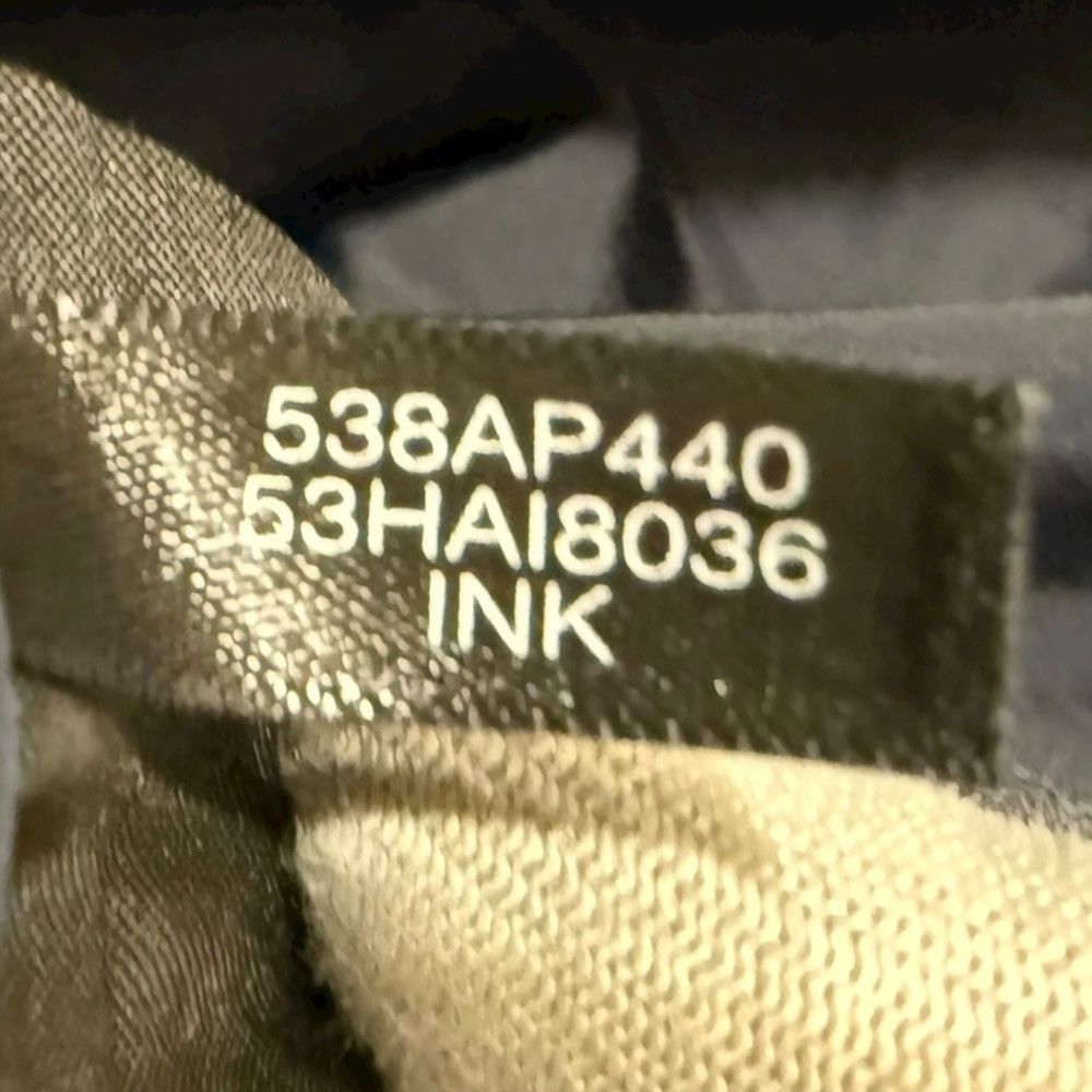 Other Other Cole Haan Quilted Jacket Others Outerwear DUTY FREE for USA Size ONE SIZE - 7 Thumbnail